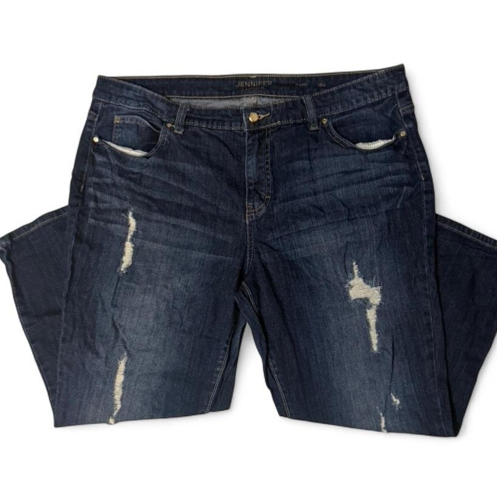 Jennifer Lopez Women's Distressed Capri Jeans